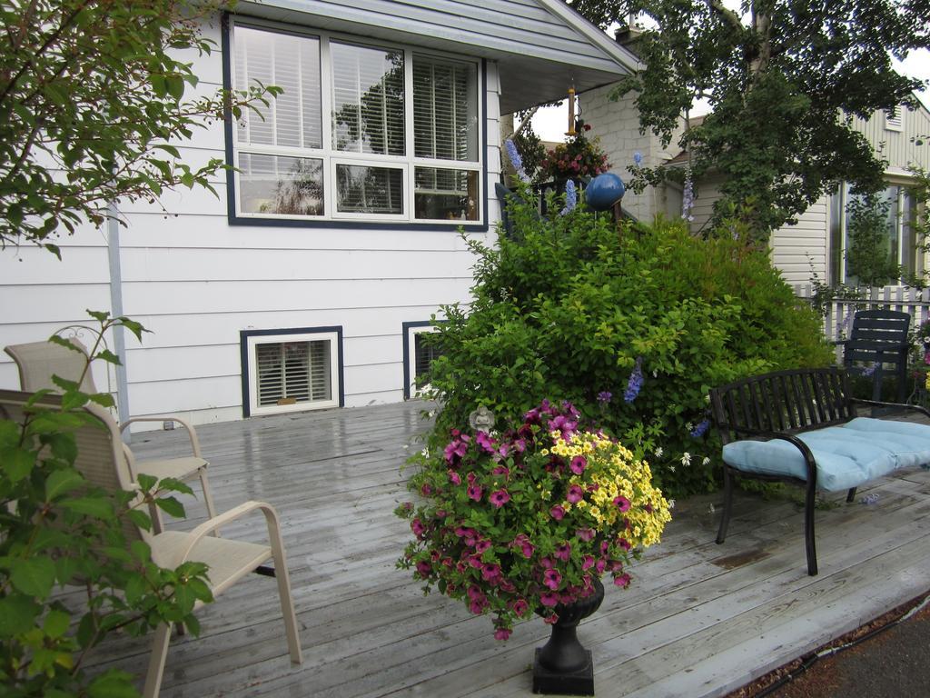 Casey'S Bed & Breakfast Whitehorse Ruang foto