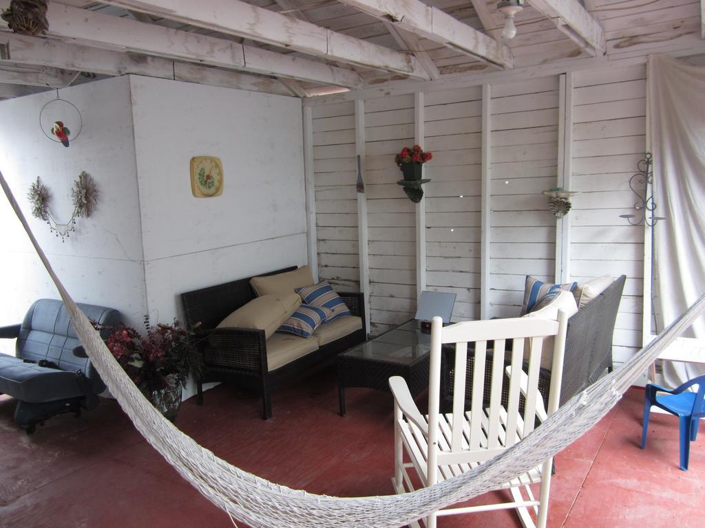 Casey'S Bed & Breakfast Whitehorse Ruang foto