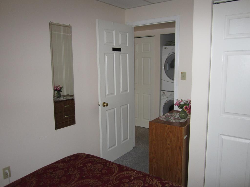 Casey'S Bed & Breakfast Whitehorse Ruang foto